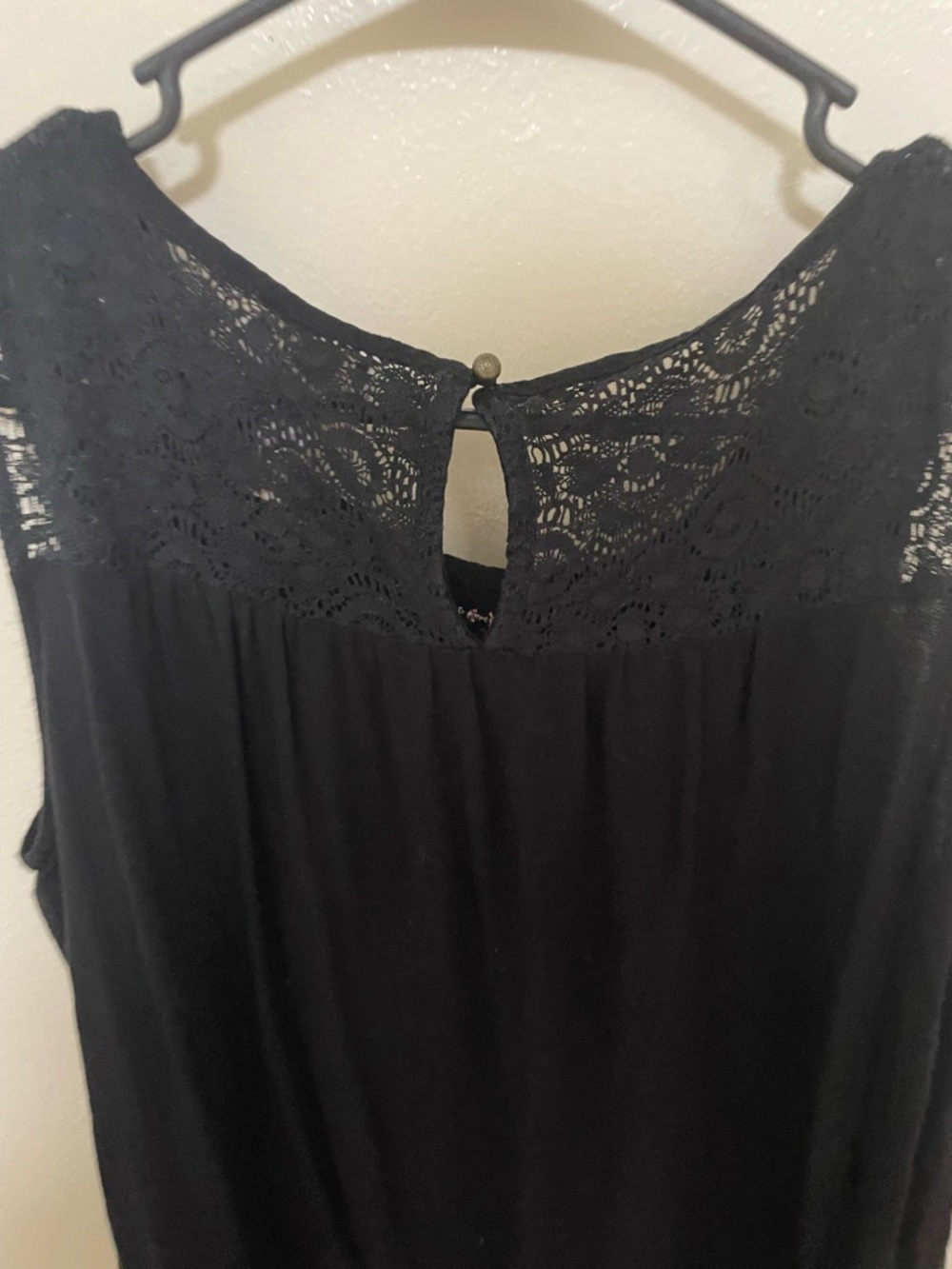 ✨Women’s Knox Rose Tank Top Size M - Picture 6 of 7